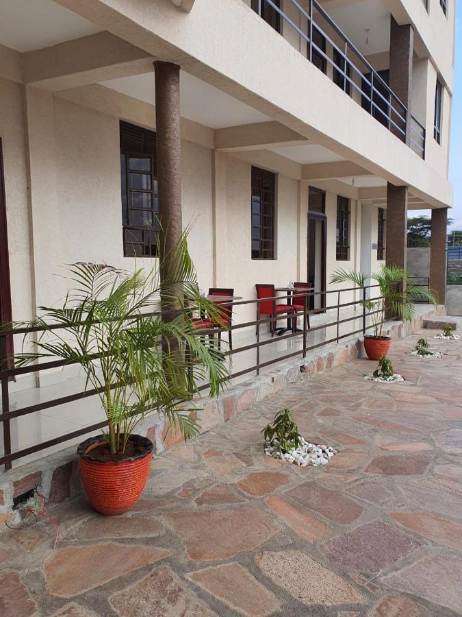 Walabi Mara Hotel Narok ภายนอก รูปภาพ