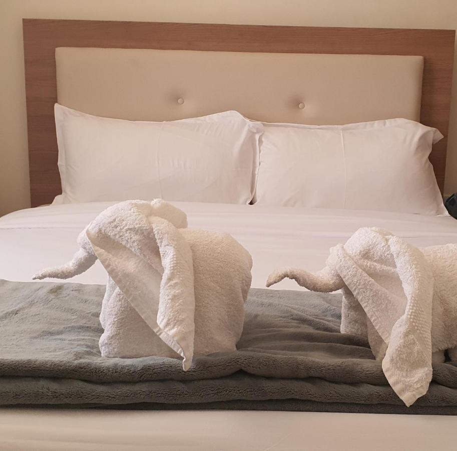 Walabi Mara Hotel Narok ภายนอก รูปภาพ